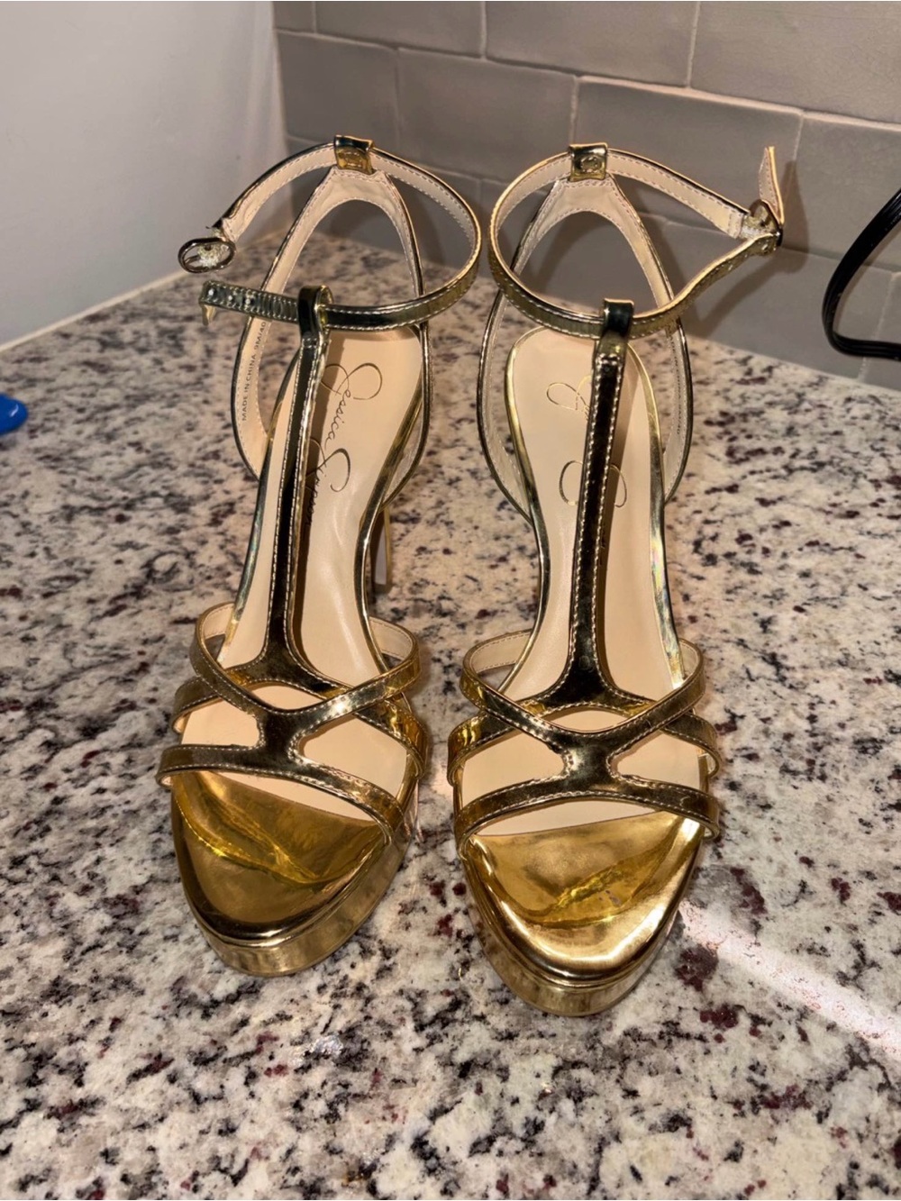 Jessica Simpson Metallic Gold Platform T-Strap Heels - Picture 2 of 3